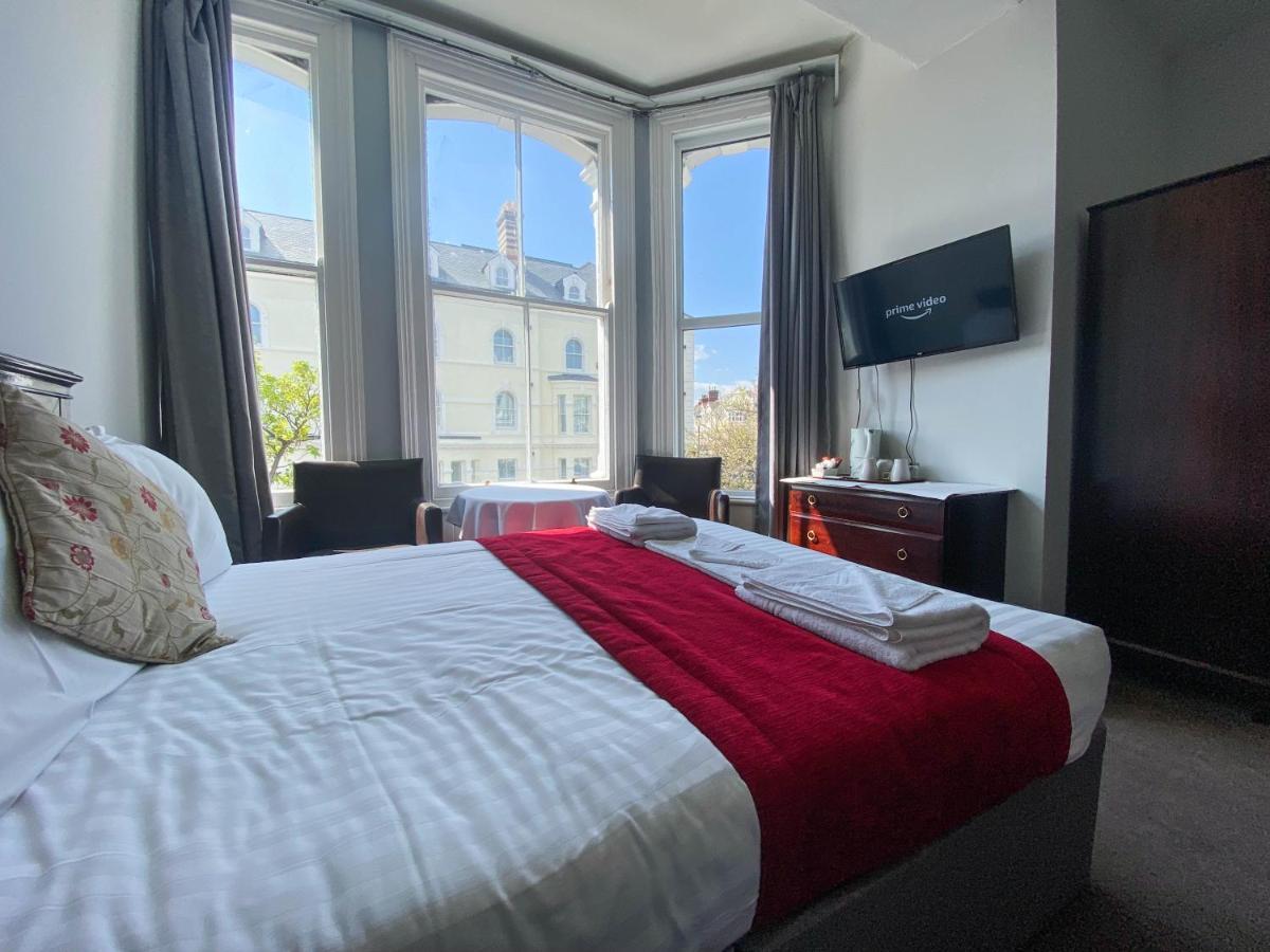The Broadway Hotel Llandudno Ngoại thất bức ảnh