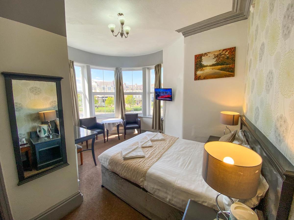 The Broadway Hotel Llandudno Ngoại thất bức ảnh