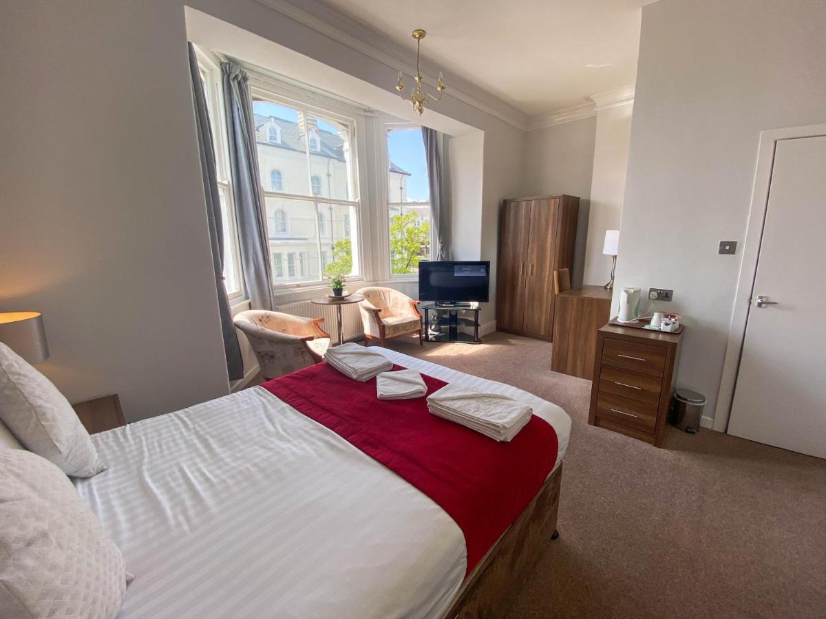 The Broadway Hotel Llandudno Ngoại thất bức ảnh