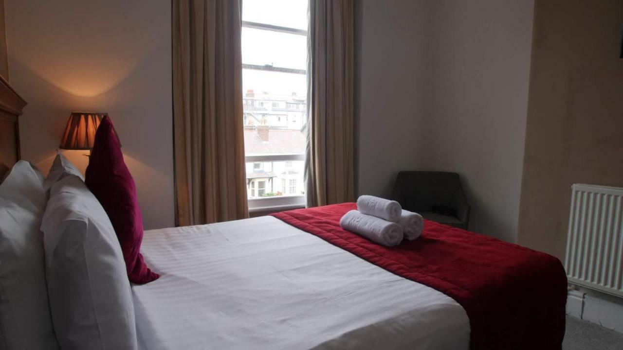 The Broadway Hotel Llandudno Ngoại thất bức ảnh