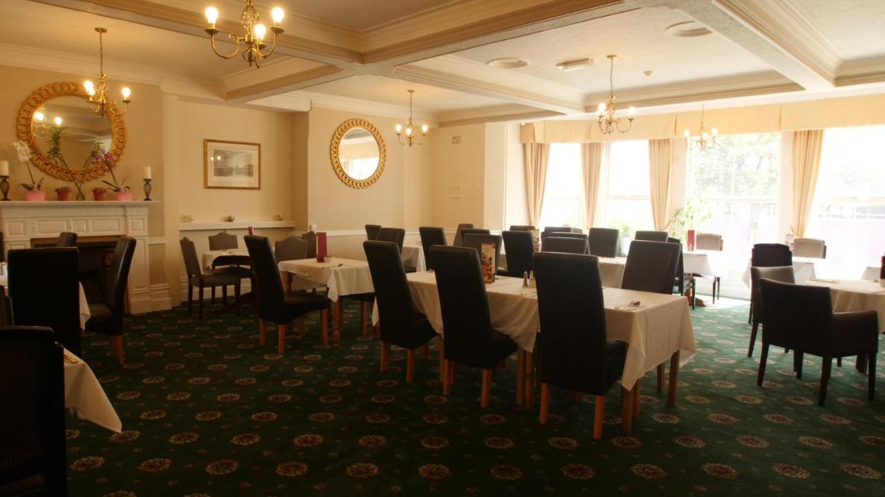 The Broadway Hotel Llandudno Ngoại thất bức ảnh